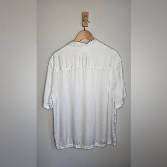 ZARA Men’s White Button-Up Shirt | Resortwear coastal - Picture 3 of 6